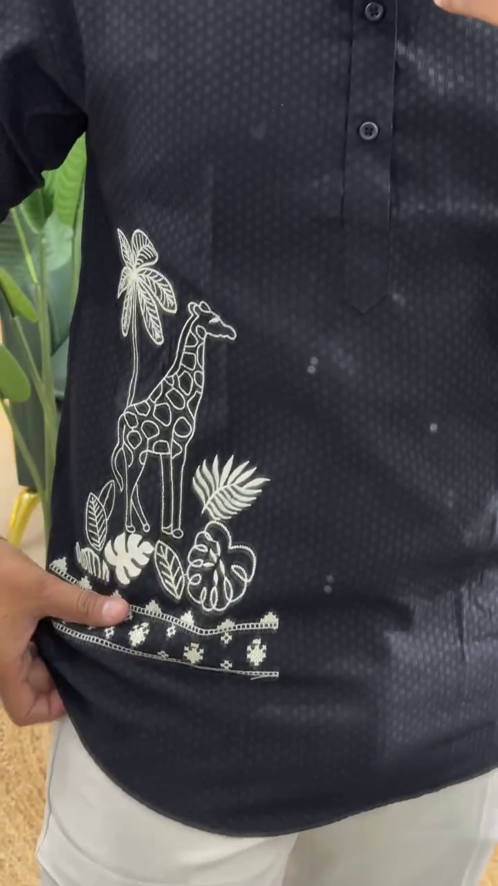 Men's Printed Cotton Blend Short Kurta | Regular Fit Casual Kurta Shirt for Men with Mandarin Collar - Image 5