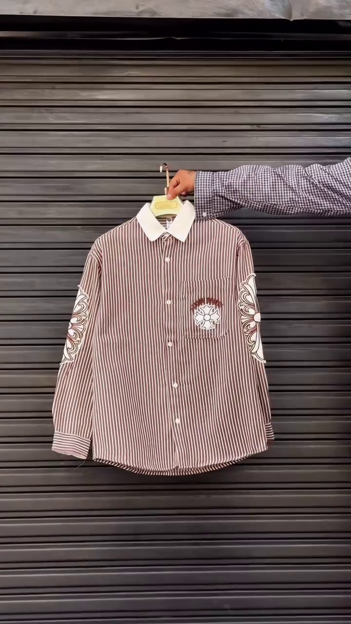 Men Regular Fit Vertical Striped Casual Shirt - Image 3