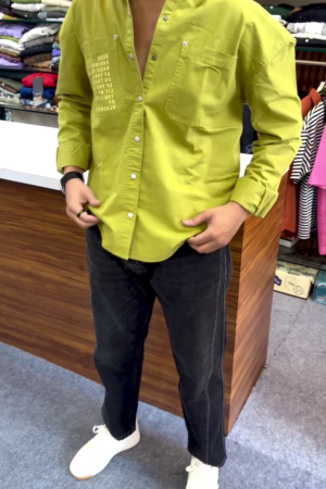Men Green Tailored Fit Solid Casual Shirt